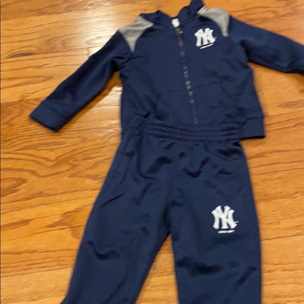 New York yankees jogging outfit